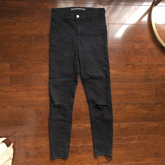 Zara Denim - ZARA Jegging Skinny Jeans With Knee Rip Zara Denim - ZARA Jegging Skinny Jeans With Knee Rip
